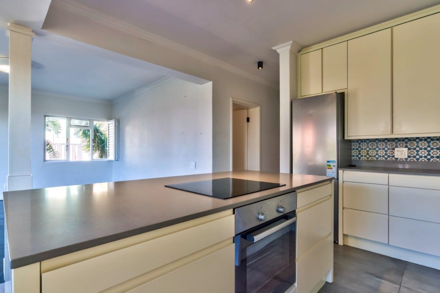 To Let 1 Bedroom Property for Rent in Bantry Bay Western Cape